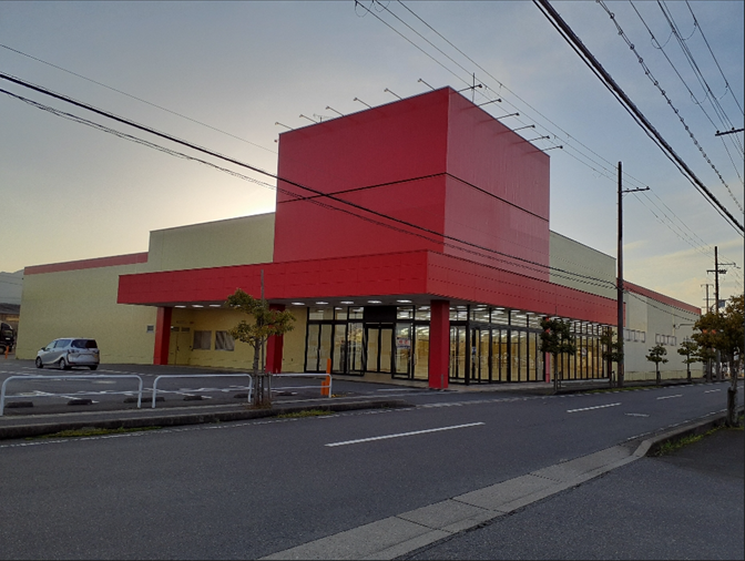 滋賀県甲賀市水口町北　旧家電量販店居抜建物